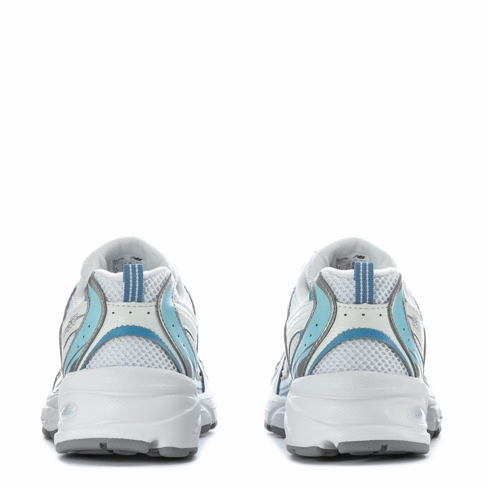 530 - Youth Wide Toe Box Shoes