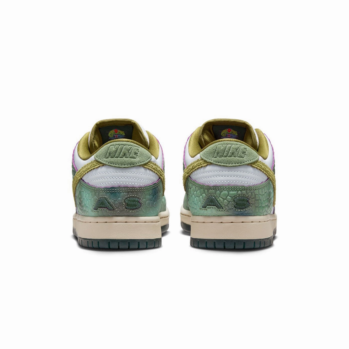   Alexis Sablone SB Dunk Low 'Oil Green' Urban appeal