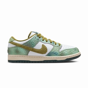   Alexis Sablone SB Dunk Low 'Oil Green' Fast Step