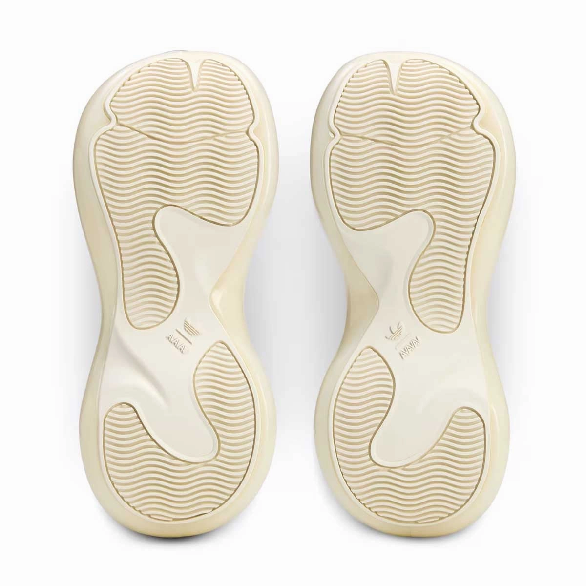   Avavav Moonrubber 'Off White Silver Metallic' Comfort Glide-Step