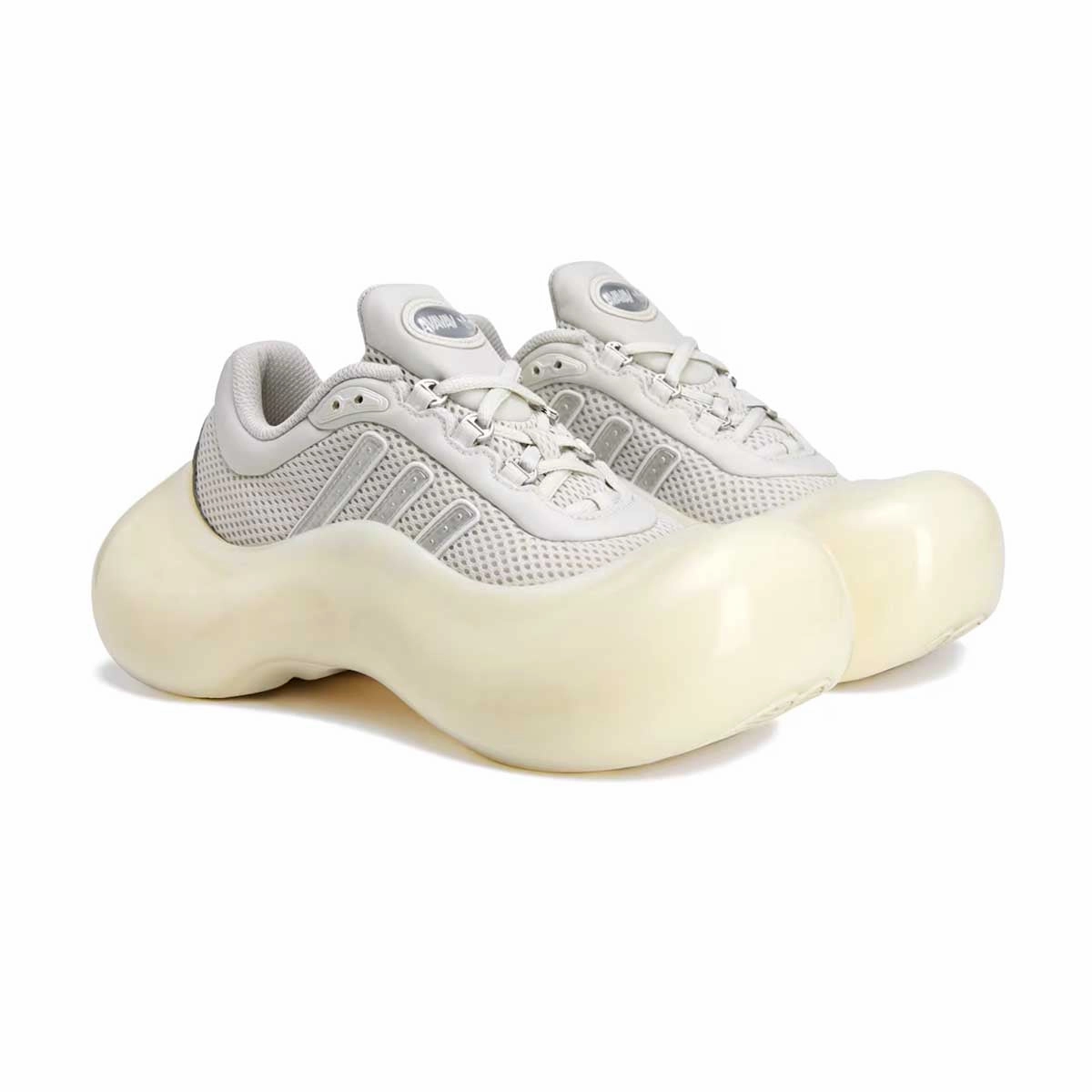   Avavav Moonrubber 'Off White Silver Metallic' Comfort Glide-Step