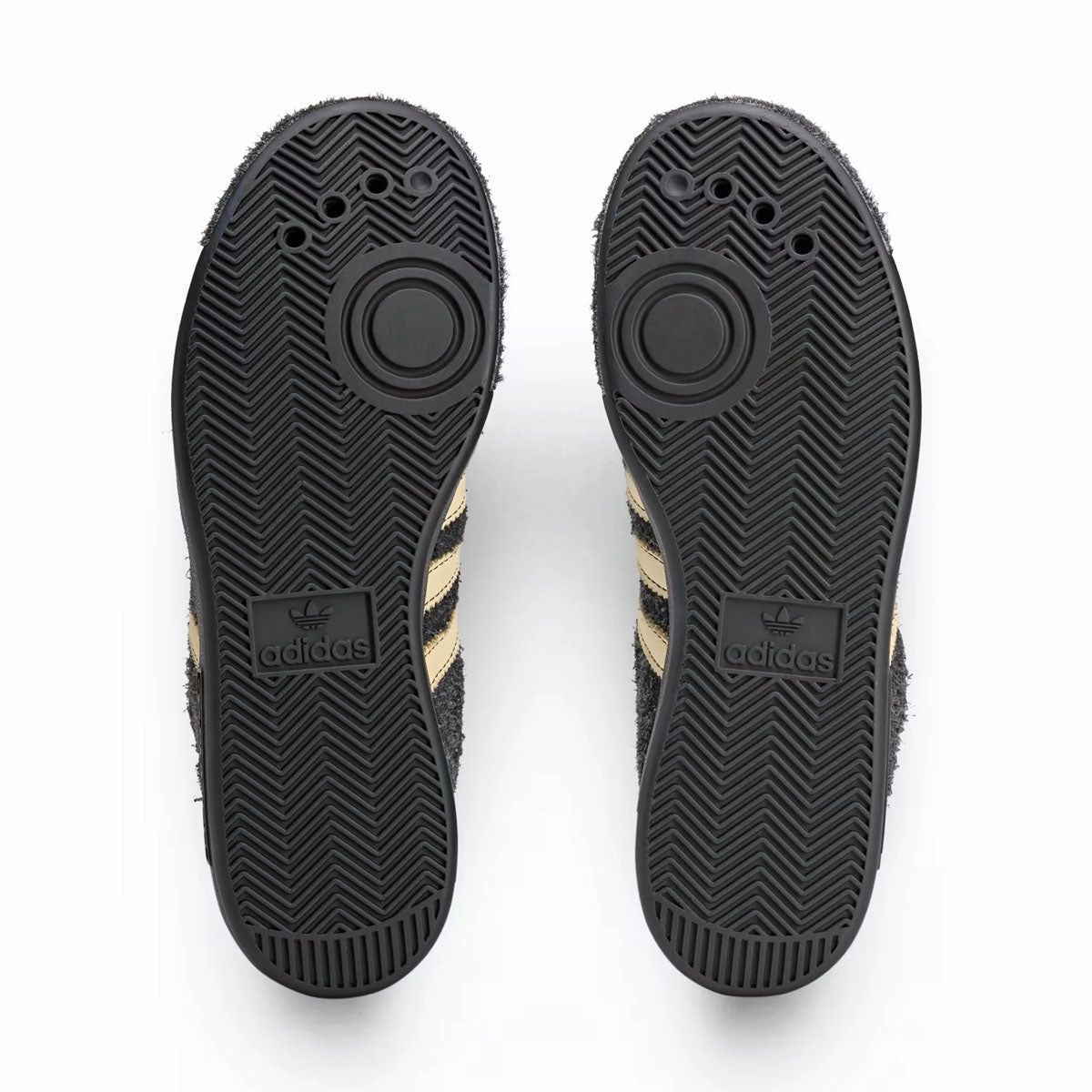   Brain Dead Forest Hills 'Core Black Pantone' Daily Glide Move-In