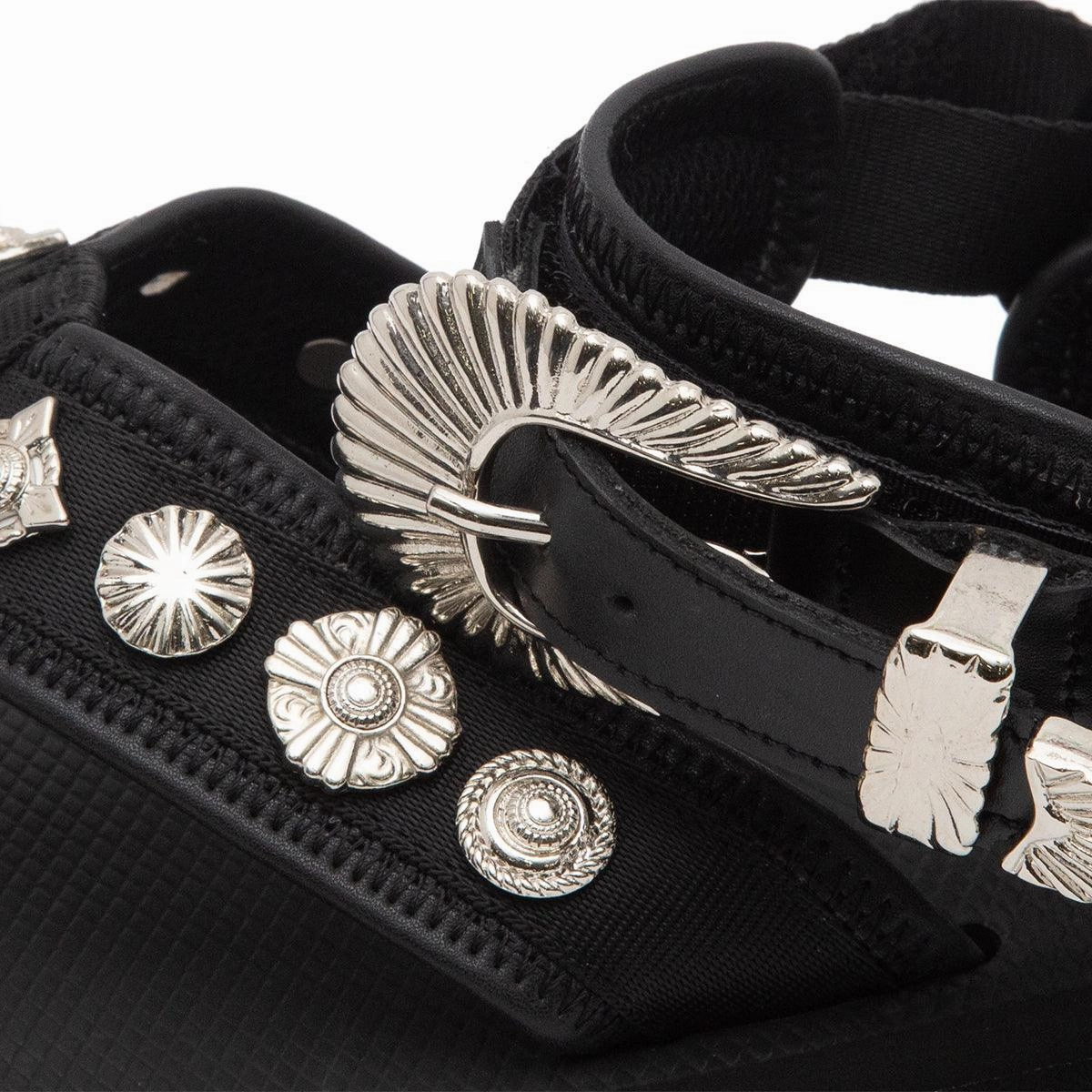   Toga Virilis TONO 'Black' Soft Motion Step-On Layer