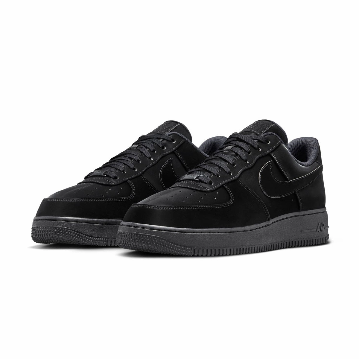 Active Comfort Air Force 1 '07 LX 'Vanta Black'