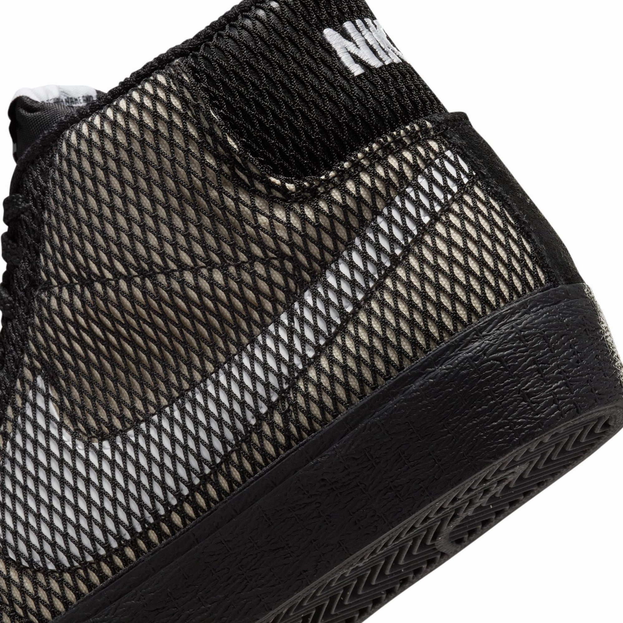 Active Motion Nike SB Zoom Blazer Mid Premium Shoes