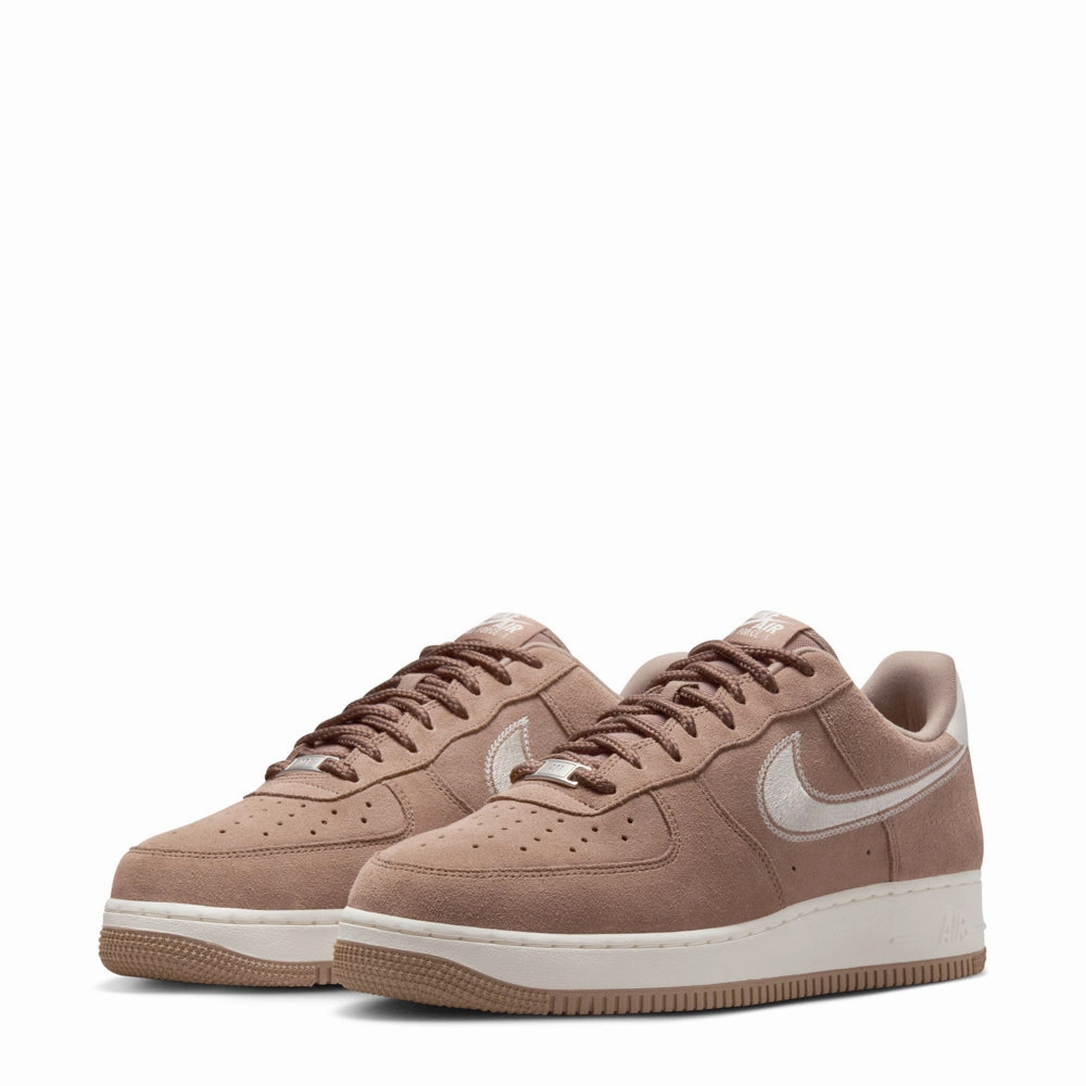 Air Force 1 Low 07 LV8 - Mens Edge Lock System