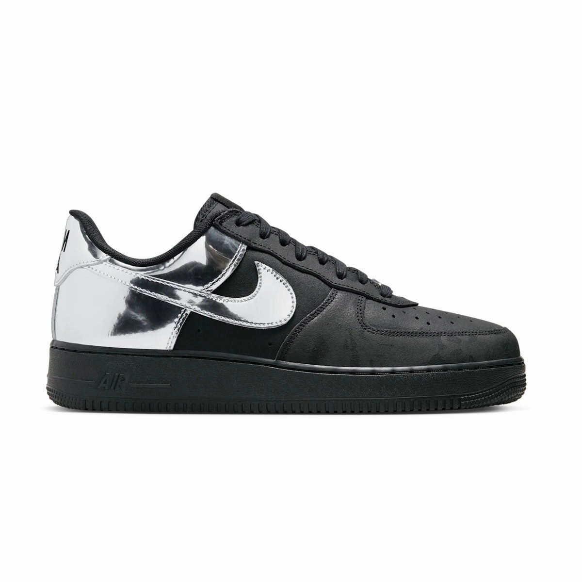 Luxe cushioning Air Force 1 Low 'Black Metallic Silver'