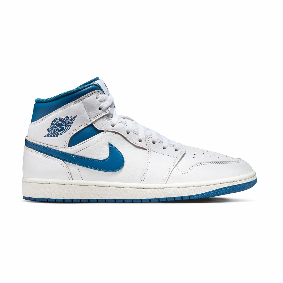 Step Forward Dynamic piece Air Jordan 1 Mid SE 'Industrial Blue'