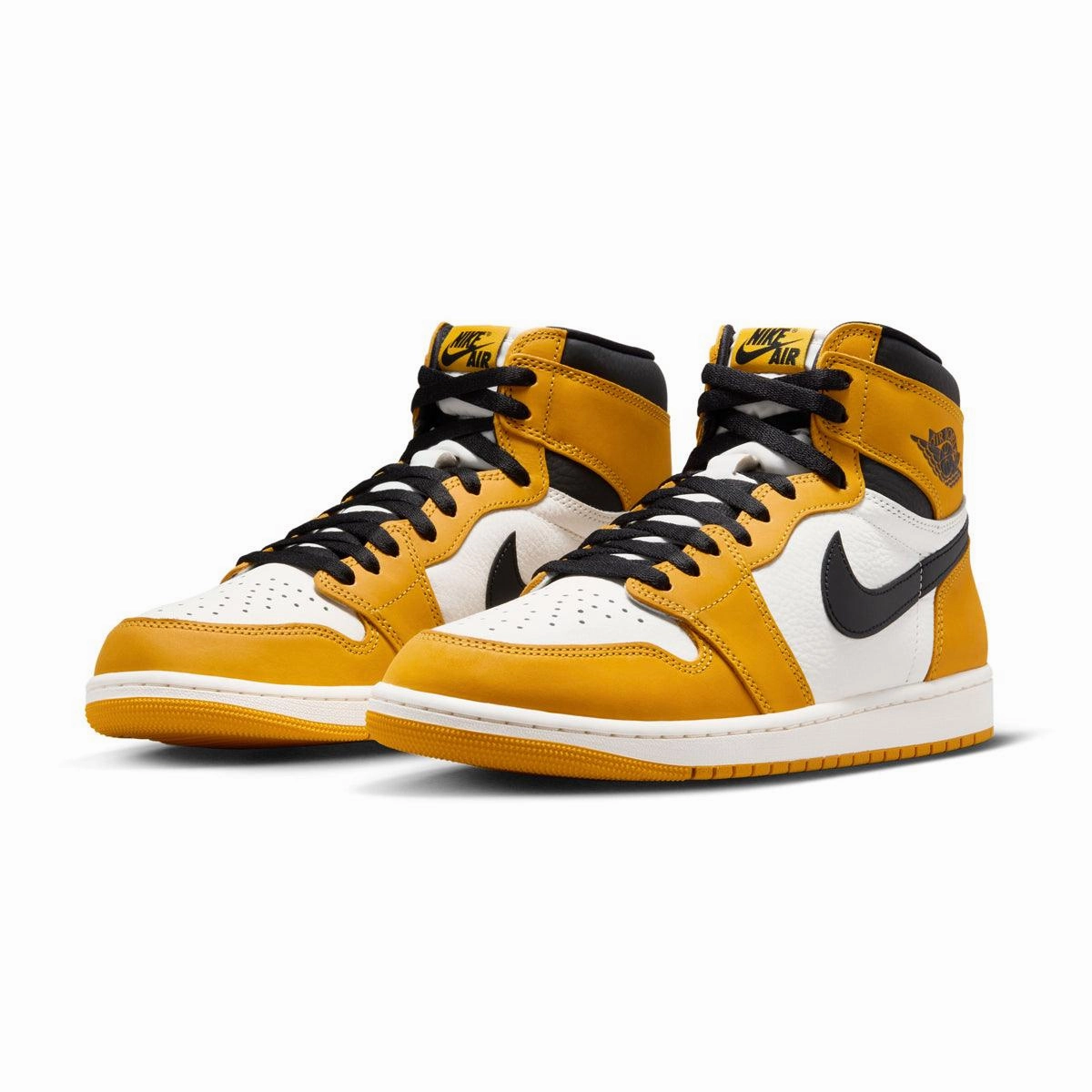 Air Jordan 1 Retro High OG 'Yellow Ochre' Active Movement