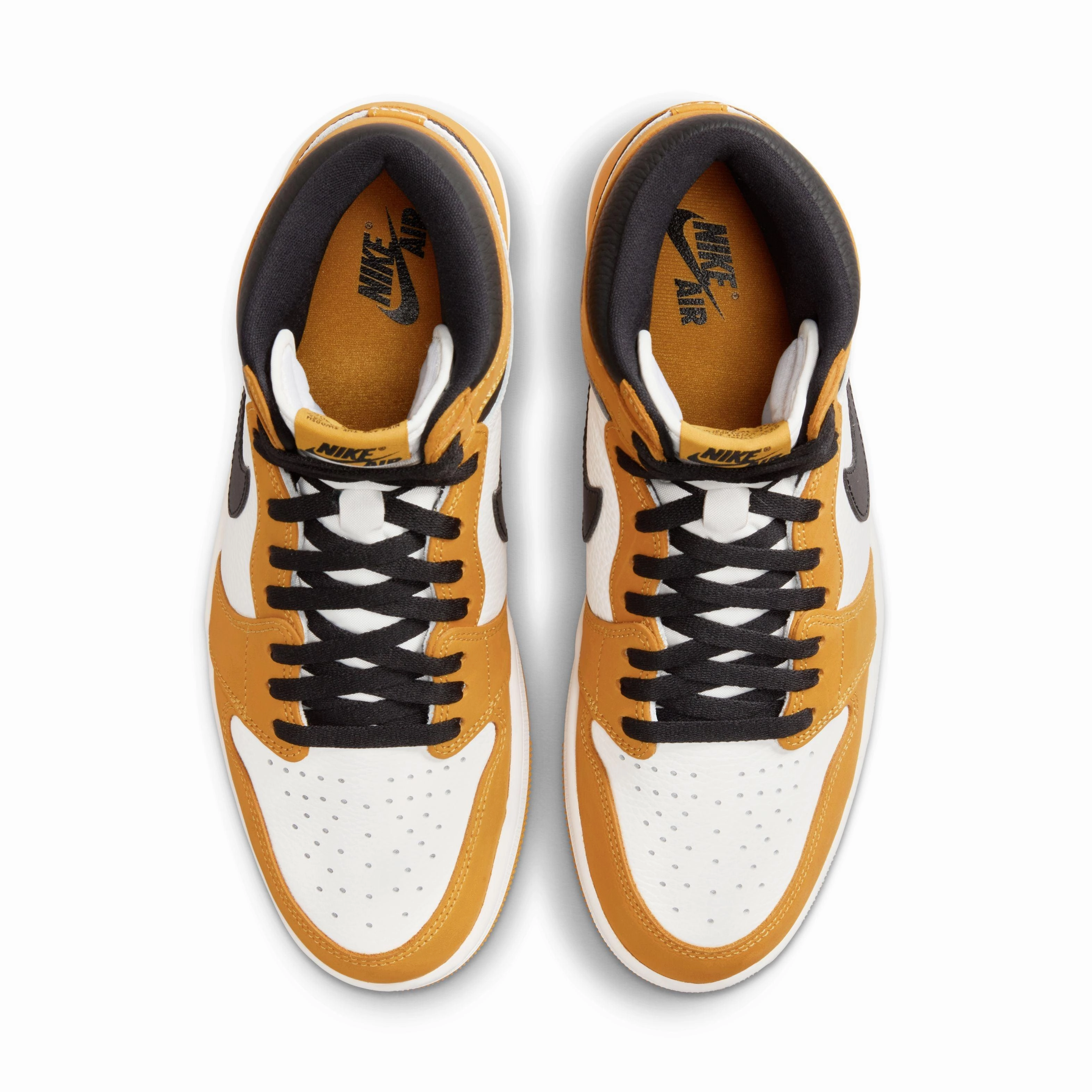 Air Jordan 1 Retro High OG 'Yellow Ochre' Active Movement