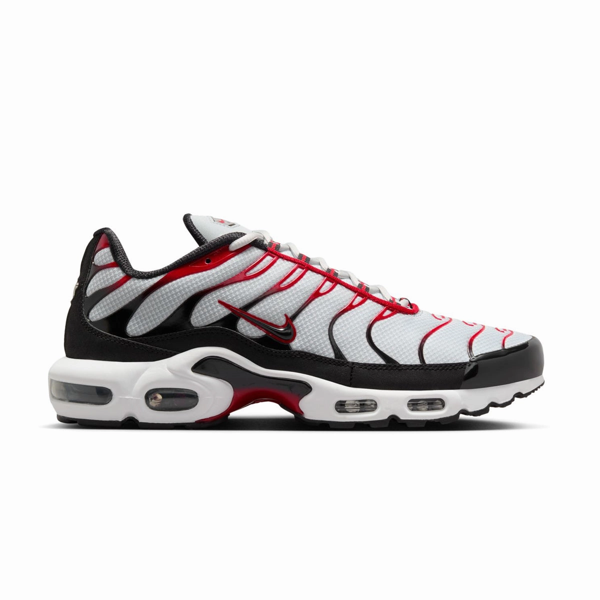 Chill Day Air Max Plus 'White Black University Red'