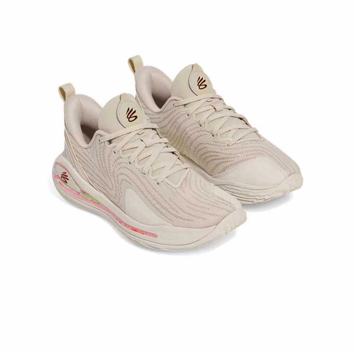 Air Path Kids Curry 12 'Sandstorm Summit White'