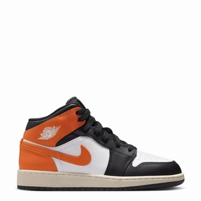 AJ 1 Mid - Youth running on beaches