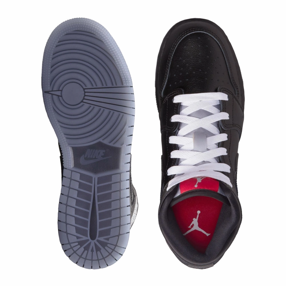 AJ 1 Mid - Youth Traction pattern