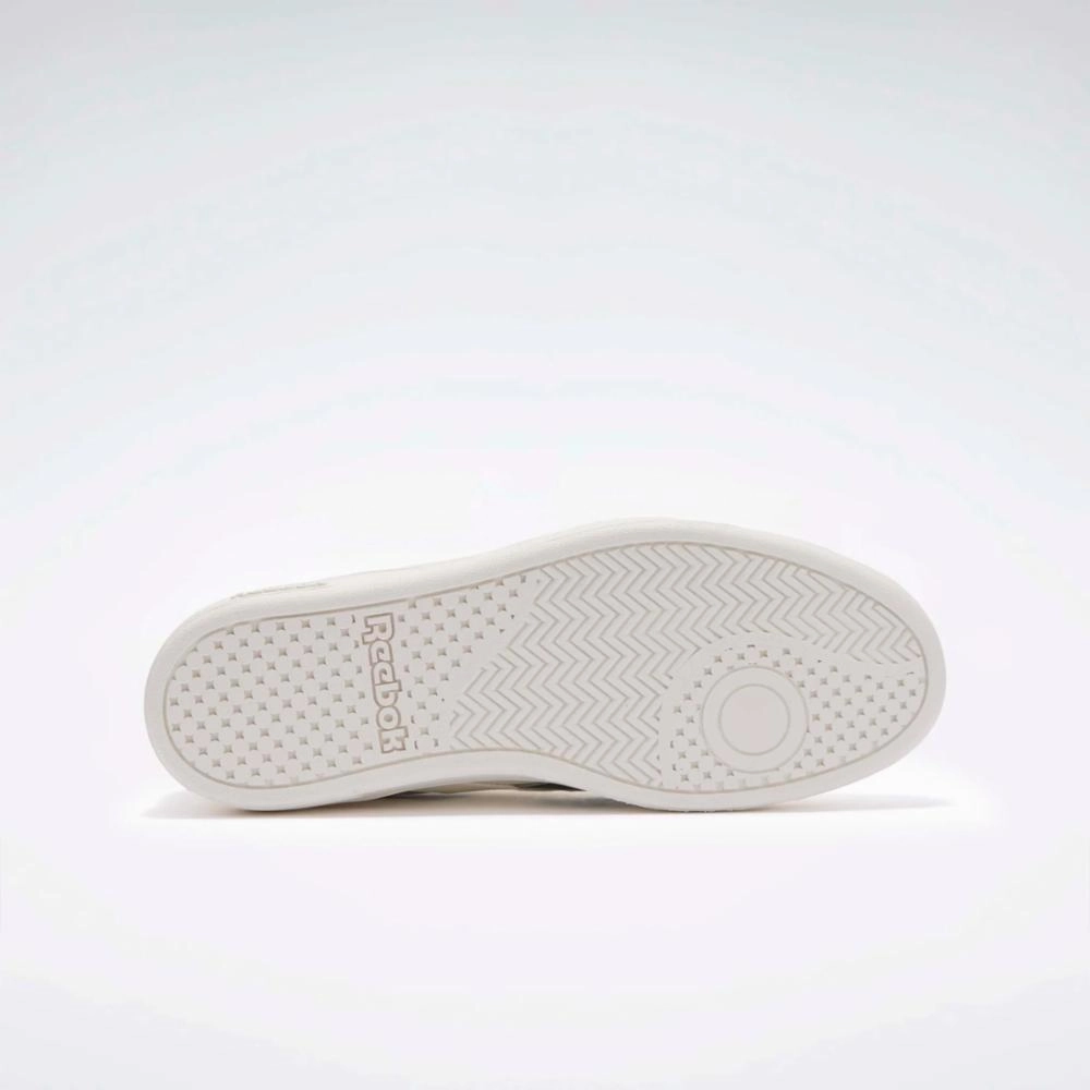 All-Purpose Reebok Footwear Men Reebok Court Retro Shoes CHALK/CHALK/BREAKAWAYGREEN