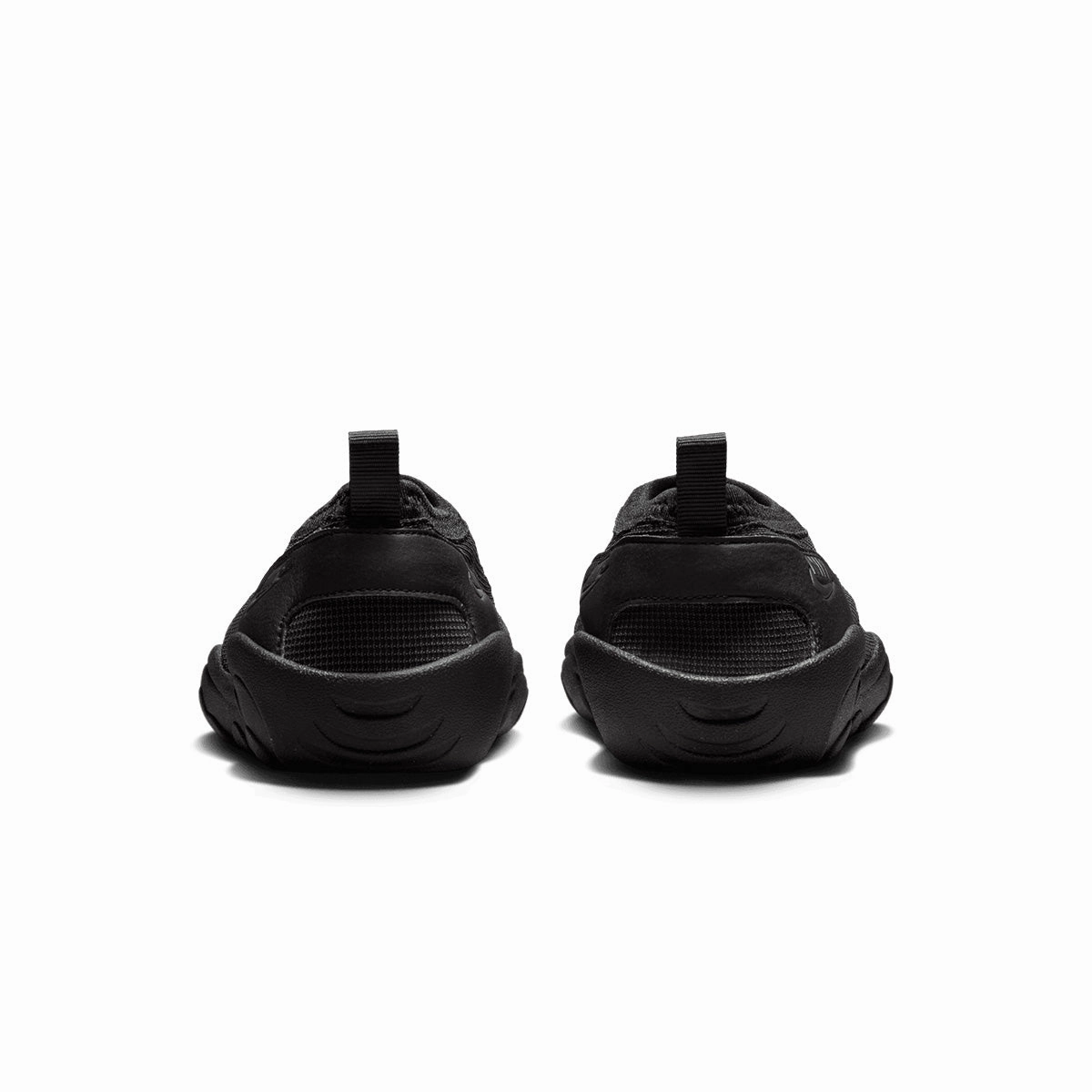 Aqua Turf 'Black' Athletic Look