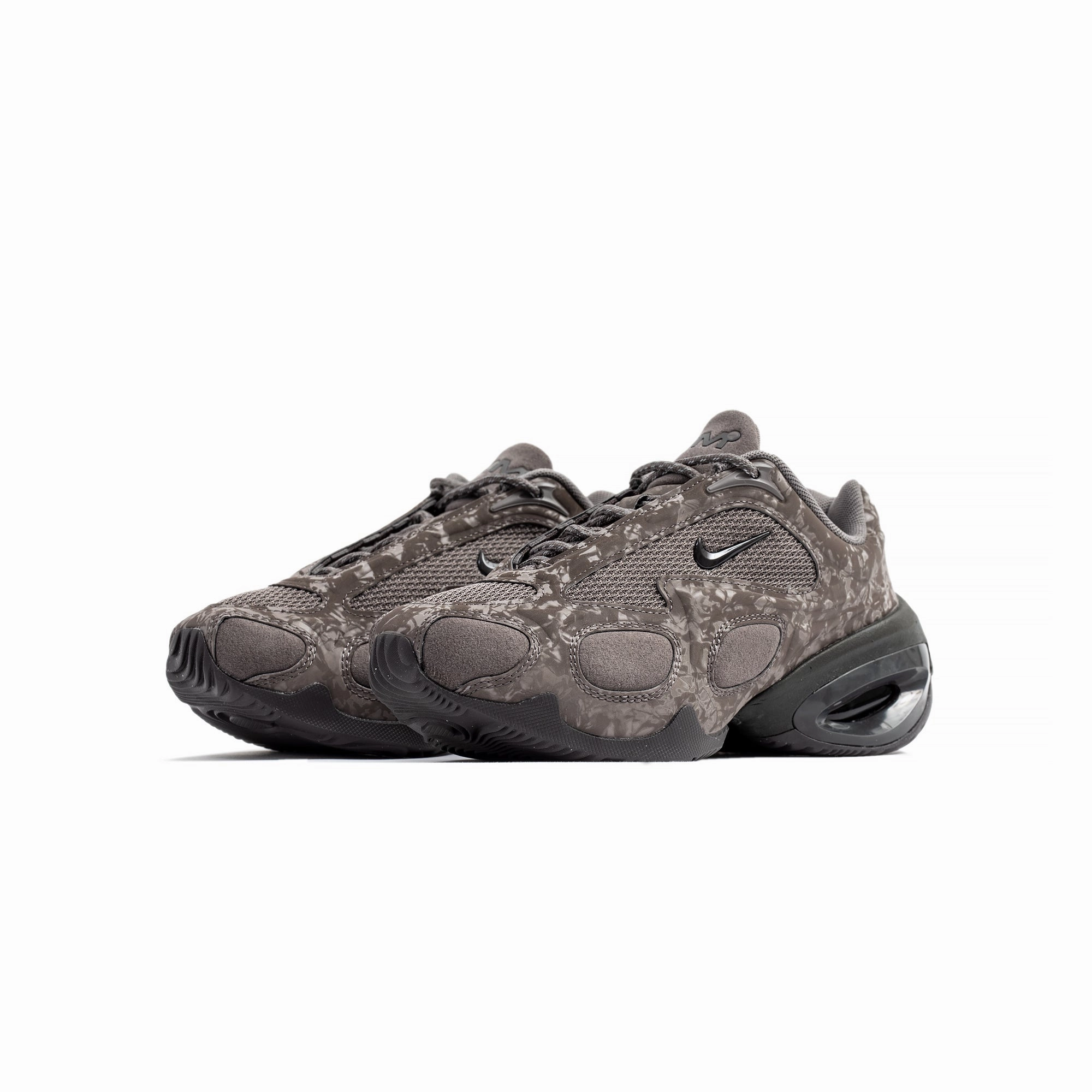 Athletic Look Nike Womens Air Max Muse Shoes