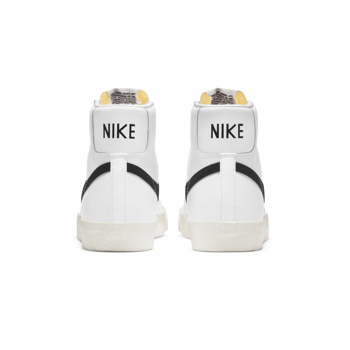 Blazer Mid '77 Vintage 'White Black' Iconic look