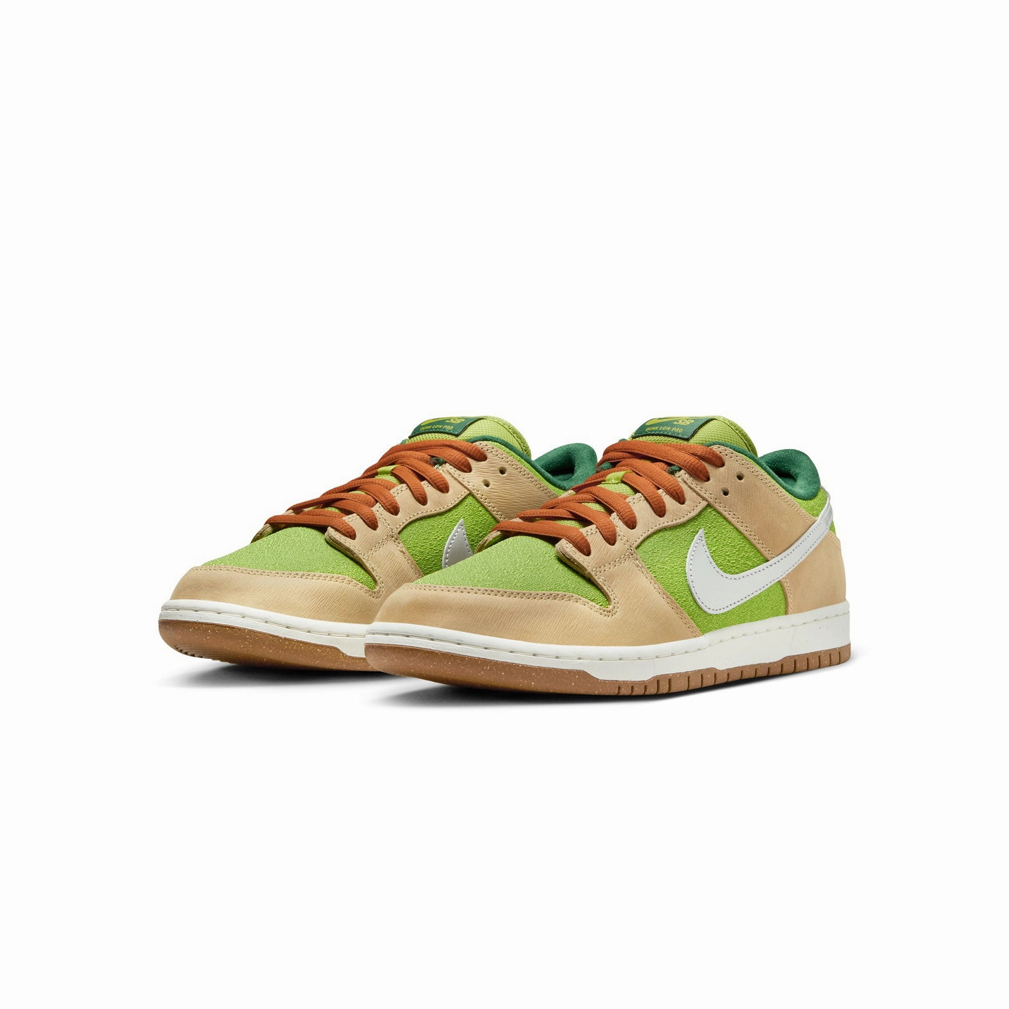 Bold Look Nike SB Mens Dunk Low Pro WC "Escargot" Shoes