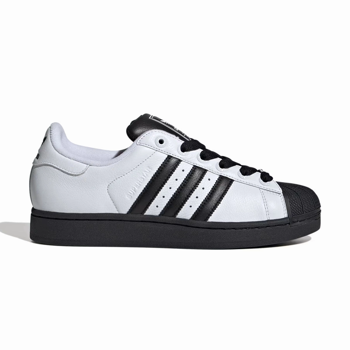 Superstar II 'Cloud White Core Black' Grass Step