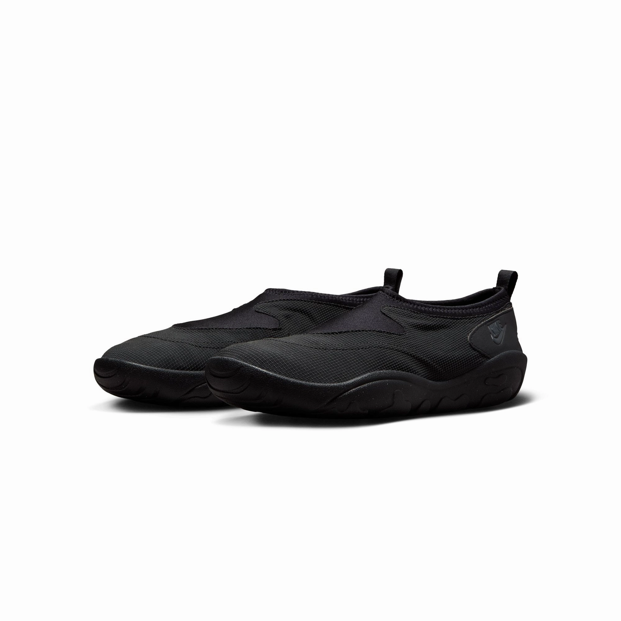 Breathable Form Nike Mens Aqua Tuft Shoes