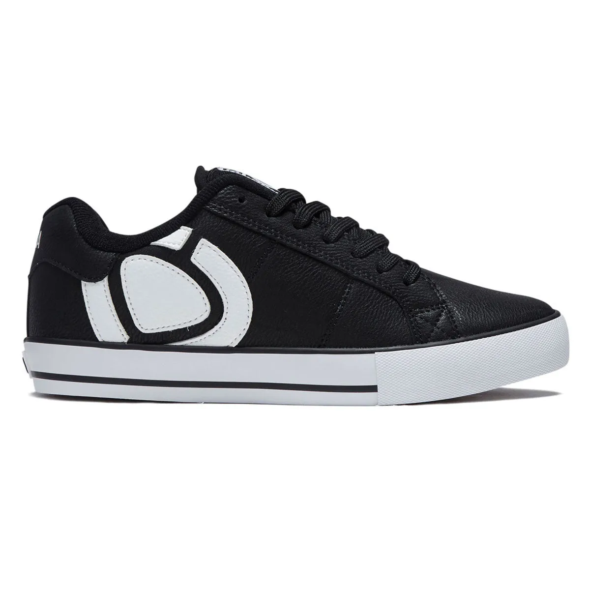 C1rca 211 Vulc Bold Shoes - Black/White/White Flexible Outsole Modern Appeal