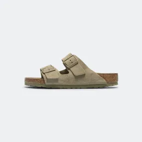 Boardwalk Glam Comfortable Outdoor Adventure Arizona SFB - Faded Khaki Suede Leather