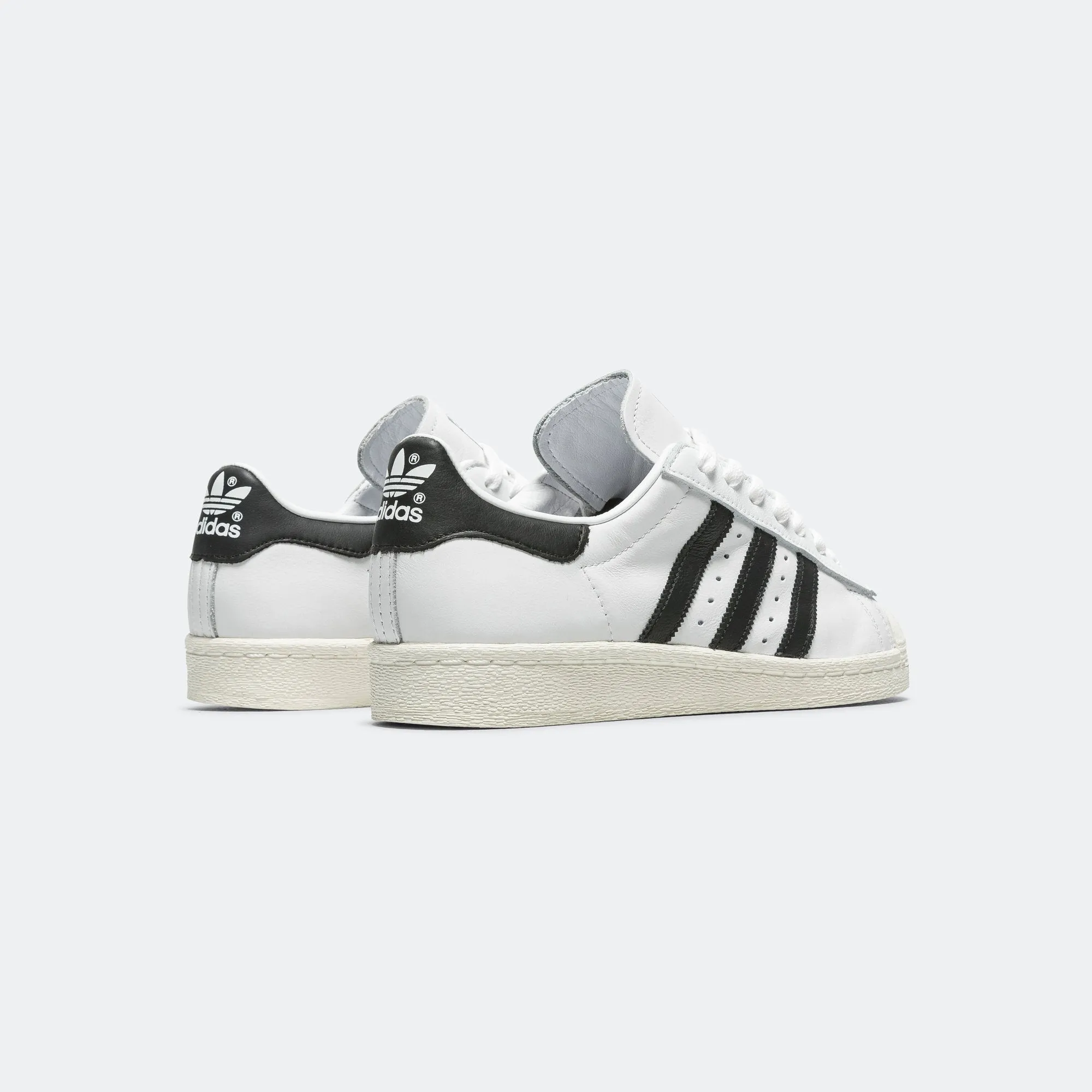 Clean Lines Superstar 82 - Footwear White/Core Black-Off White