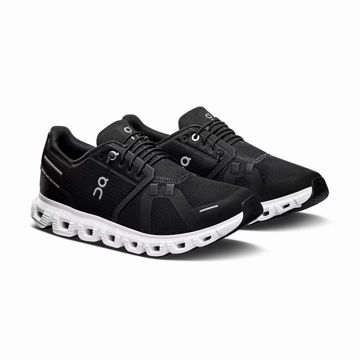 Cloud 6 'Black White' Flexible Fit