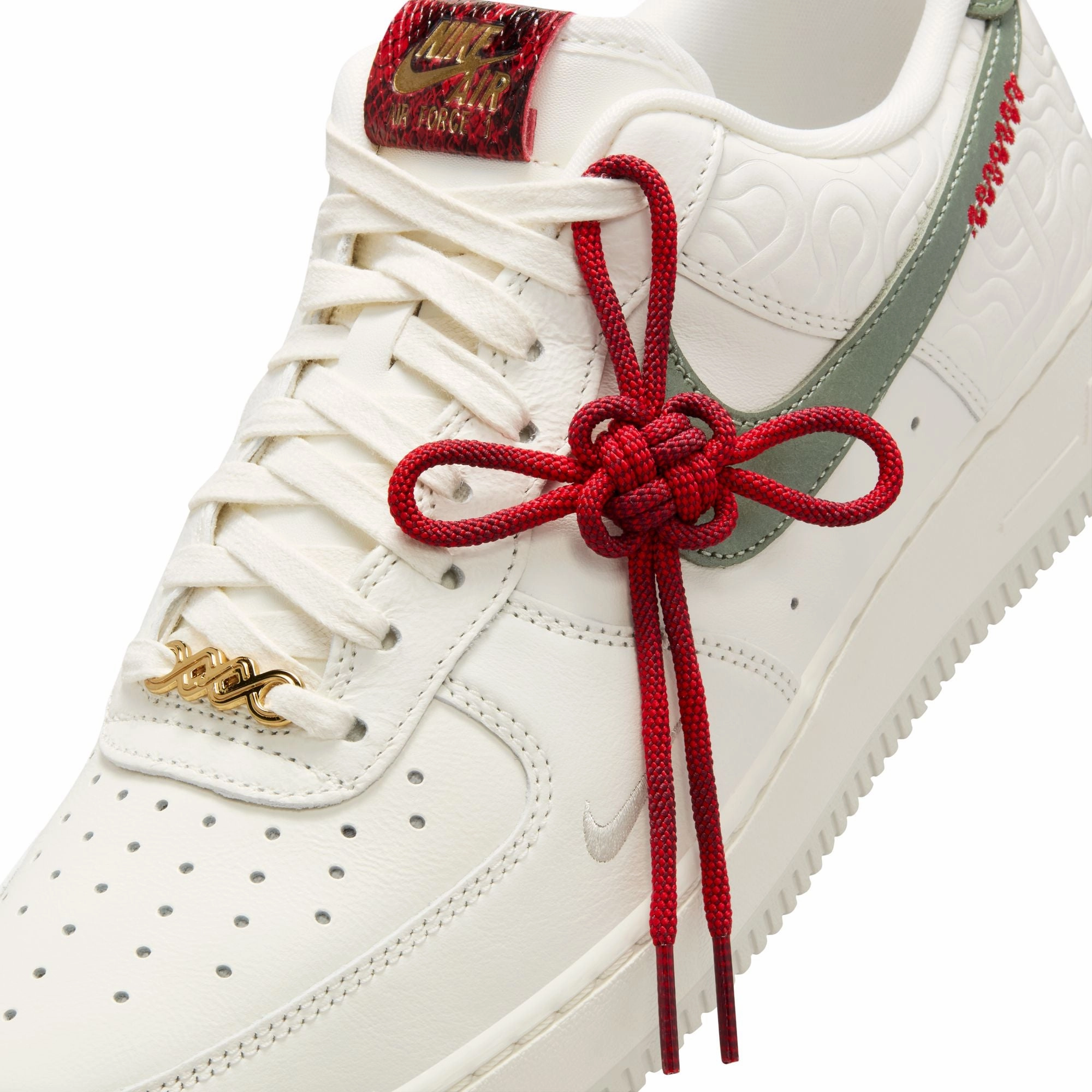 Comfort Fit Nike Mens Air Force 1 '07 "Year of the Snake" Shoes