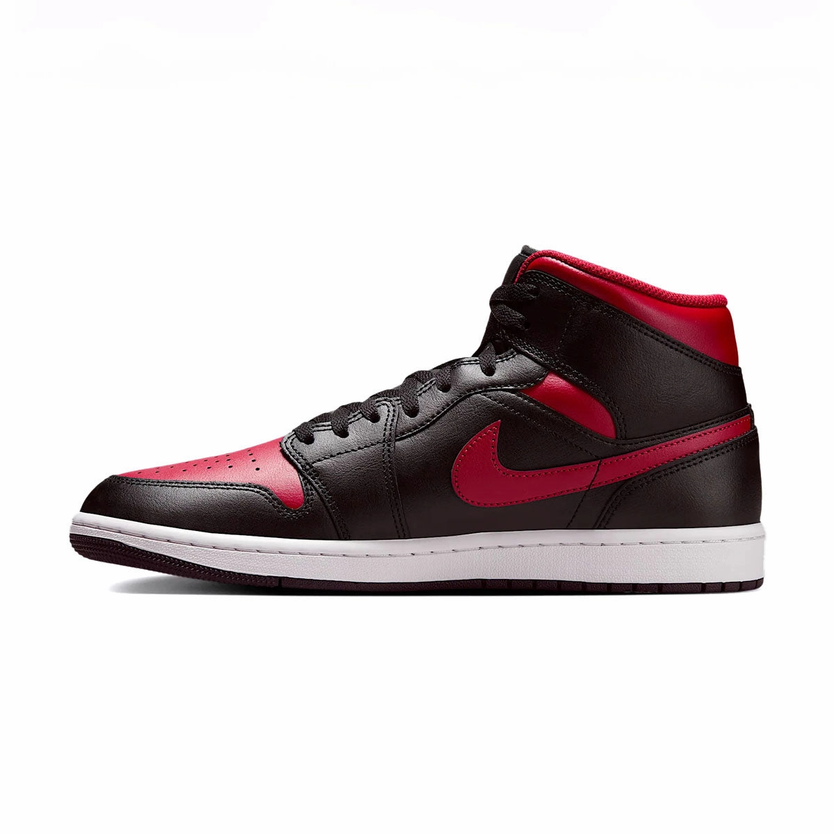 Comfort Walk Air Jordan 1 Mid 'Bred'