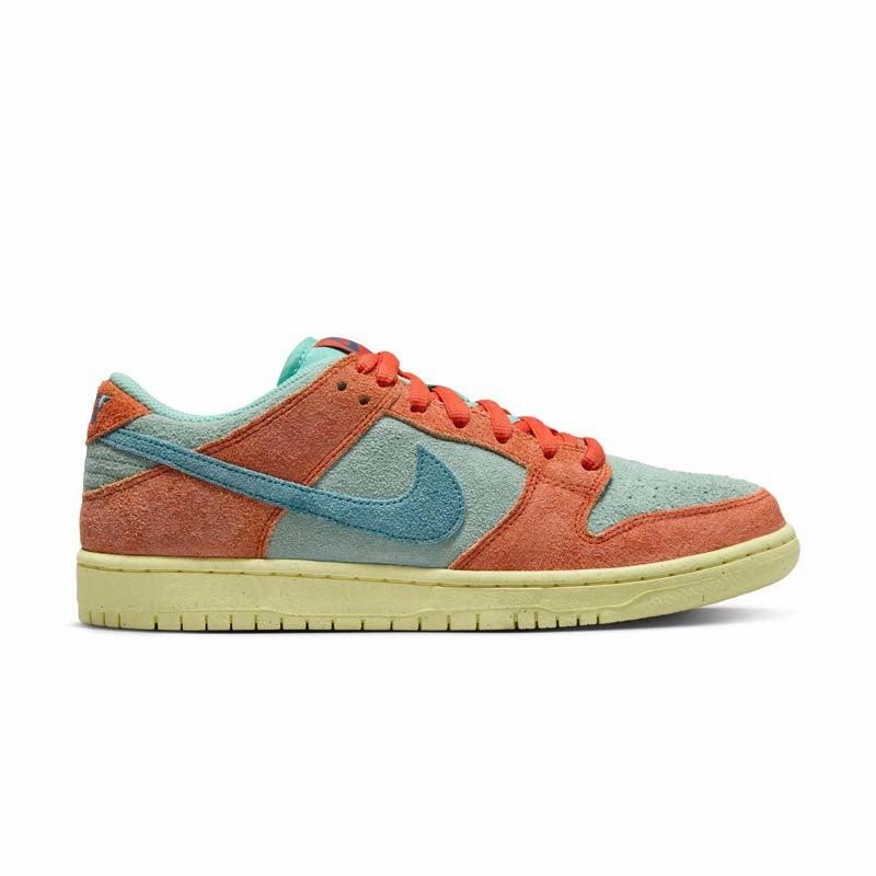 Urban Comfort Modern sole SB Dunk Low Premium 'Orange Emerald Rise'