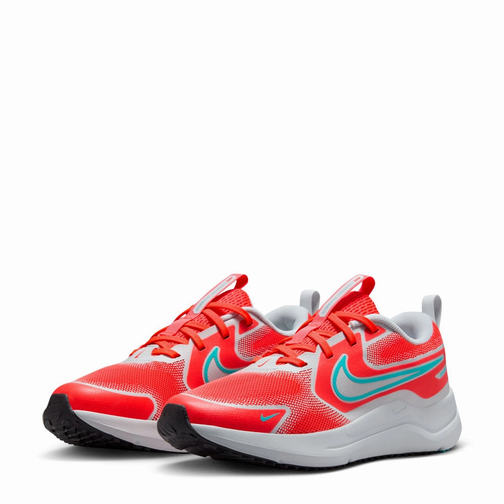 Cosmic Runner - Youth hill running