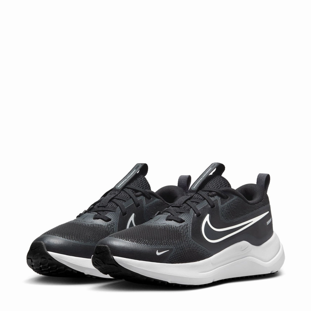 Cosmic Runner - Youth Versatile Application