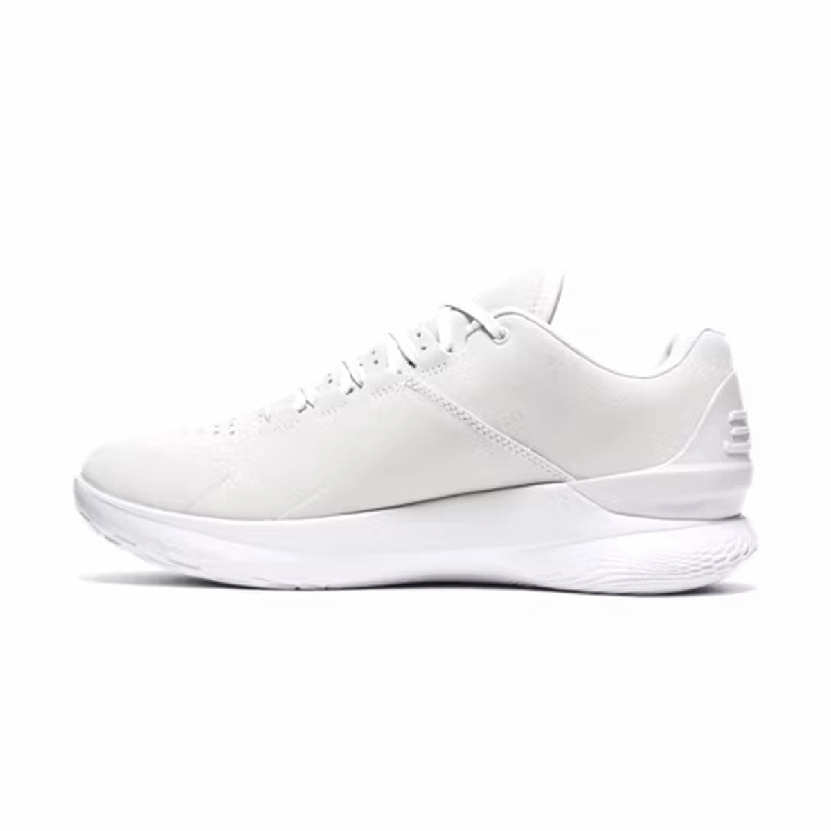 Curry 1 Low Flotro Lux 'Halo Gray' Soft Motion Step-On