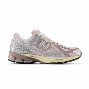 1906R 'Rose Sugar' Non Slip Field Walk