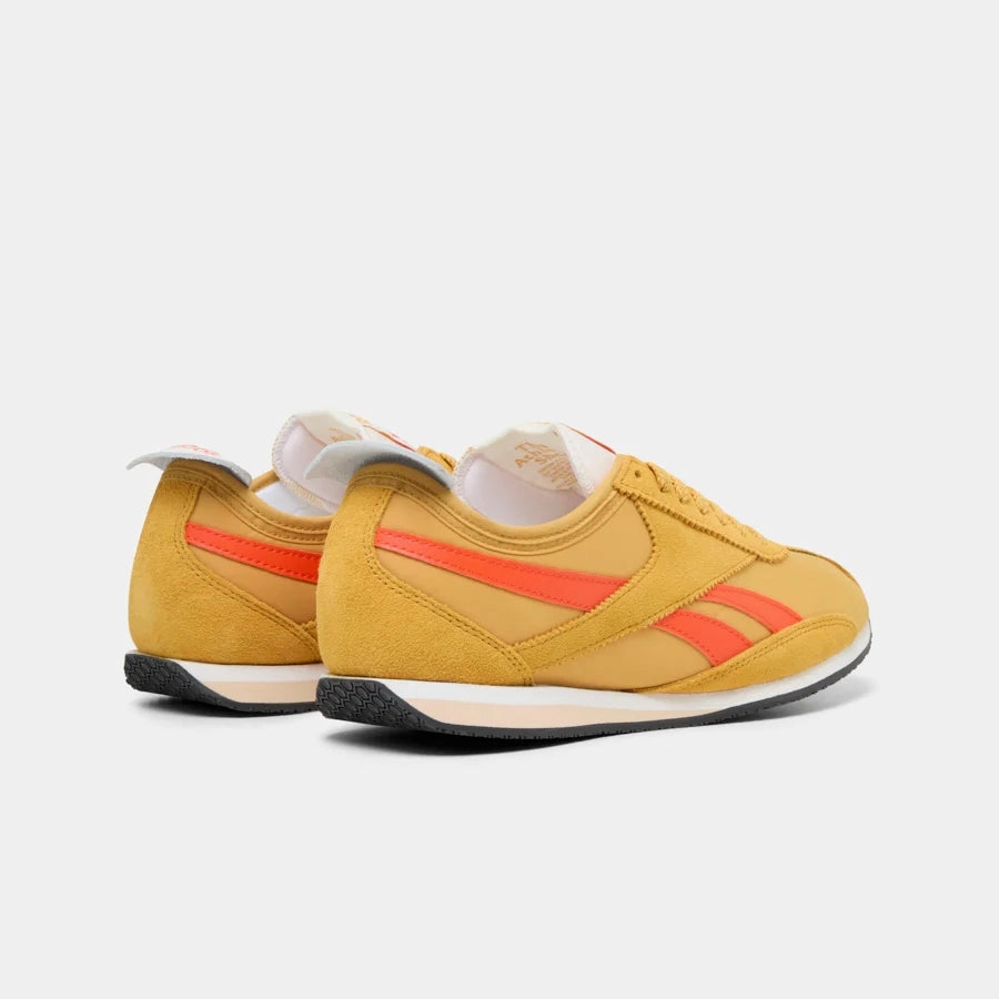 Daylong Ease Reebok Footwear Men R400 Shoes GRIT GOLD/PUMP ORANGE/CHALK