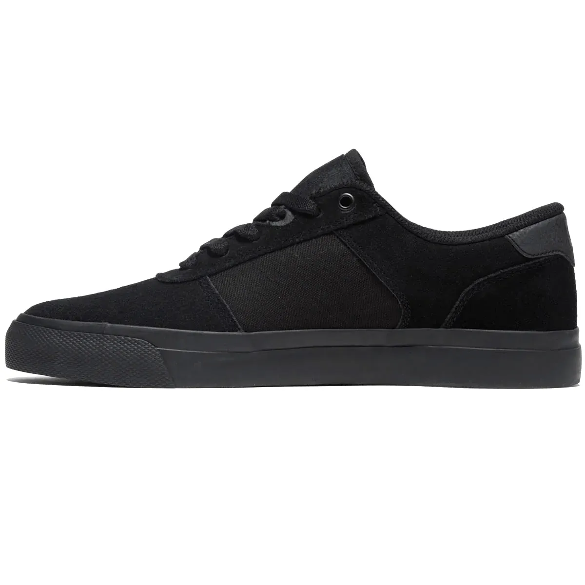 DC Teknic Shoes - Black/Black/Black Impact Turn
