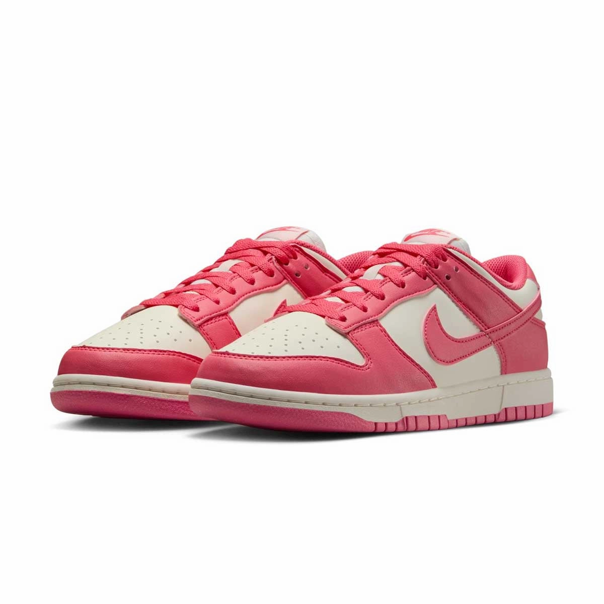 Distinctive Wmns Dunk Low Next Nature 'Aster Pink'