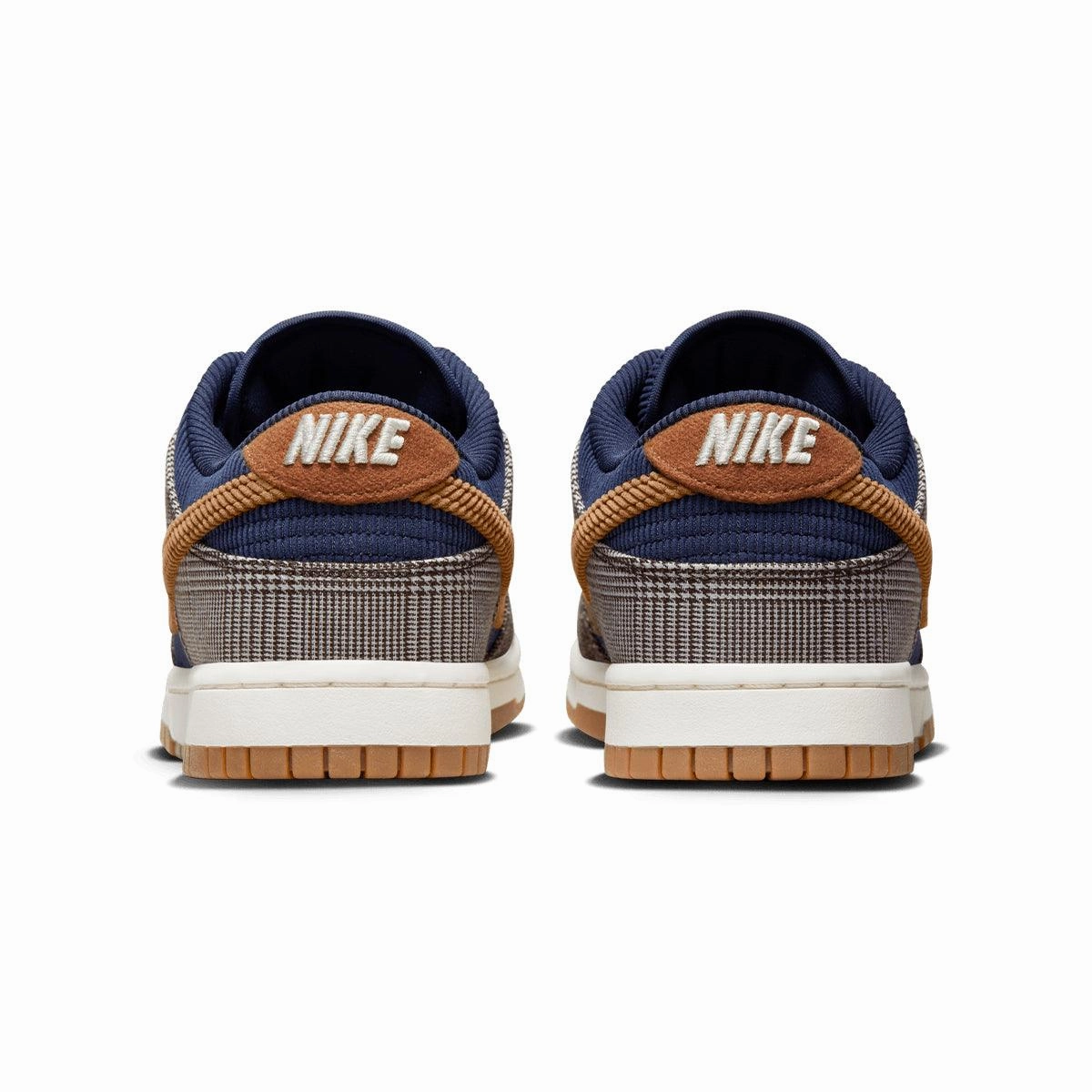 Dunk Low Retro Premium 'Tweed Corduroy' Flexibility