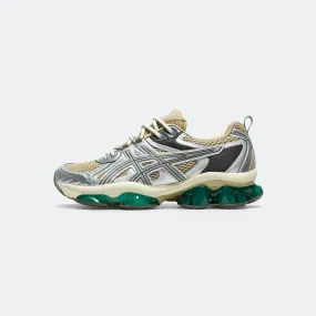 GEL-Quantum Kinetic - Khaki Beige/Pure Silver Lounge Ready Spin Step