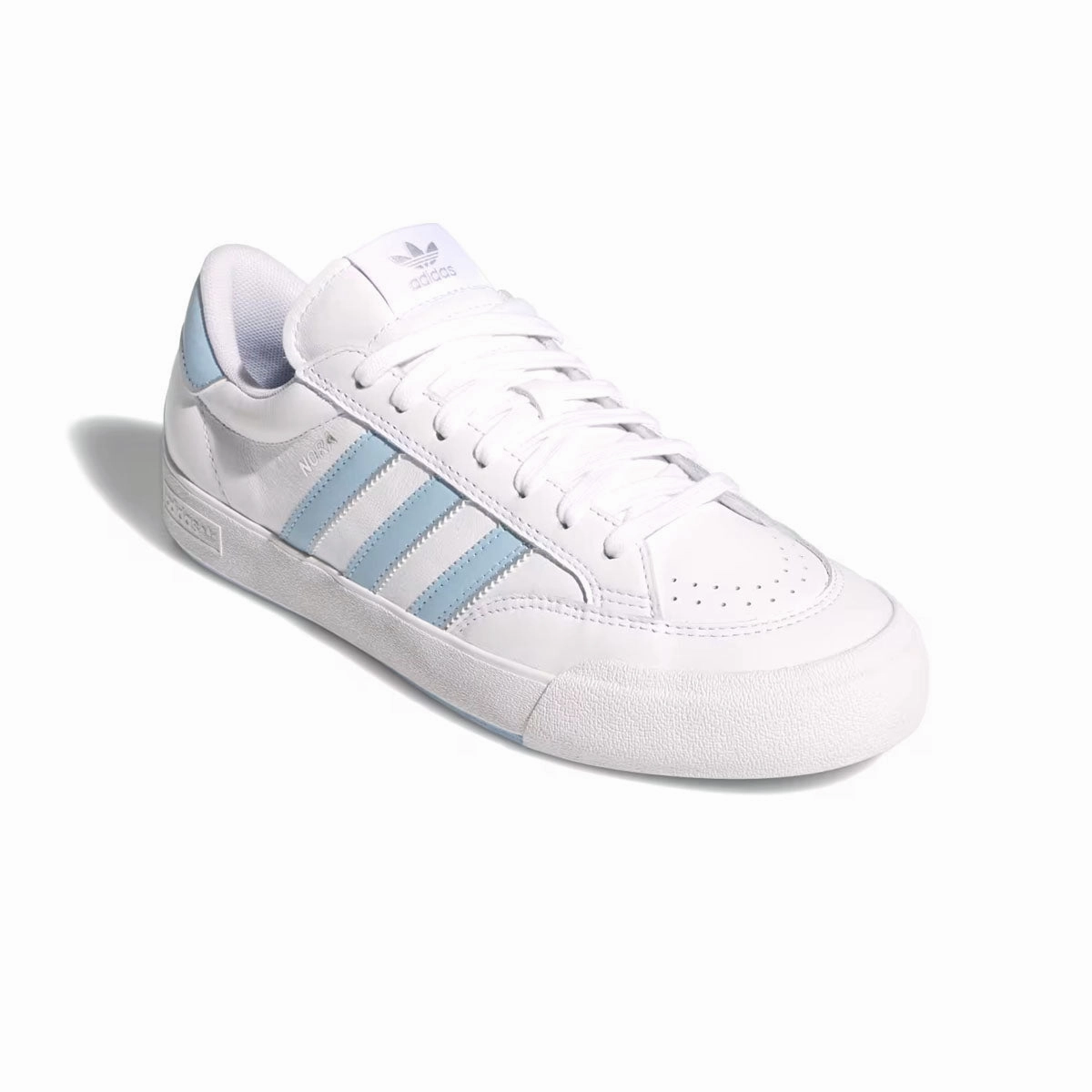 Easy Glide-Step-Out Nora 'Cloud White Clear Sky'