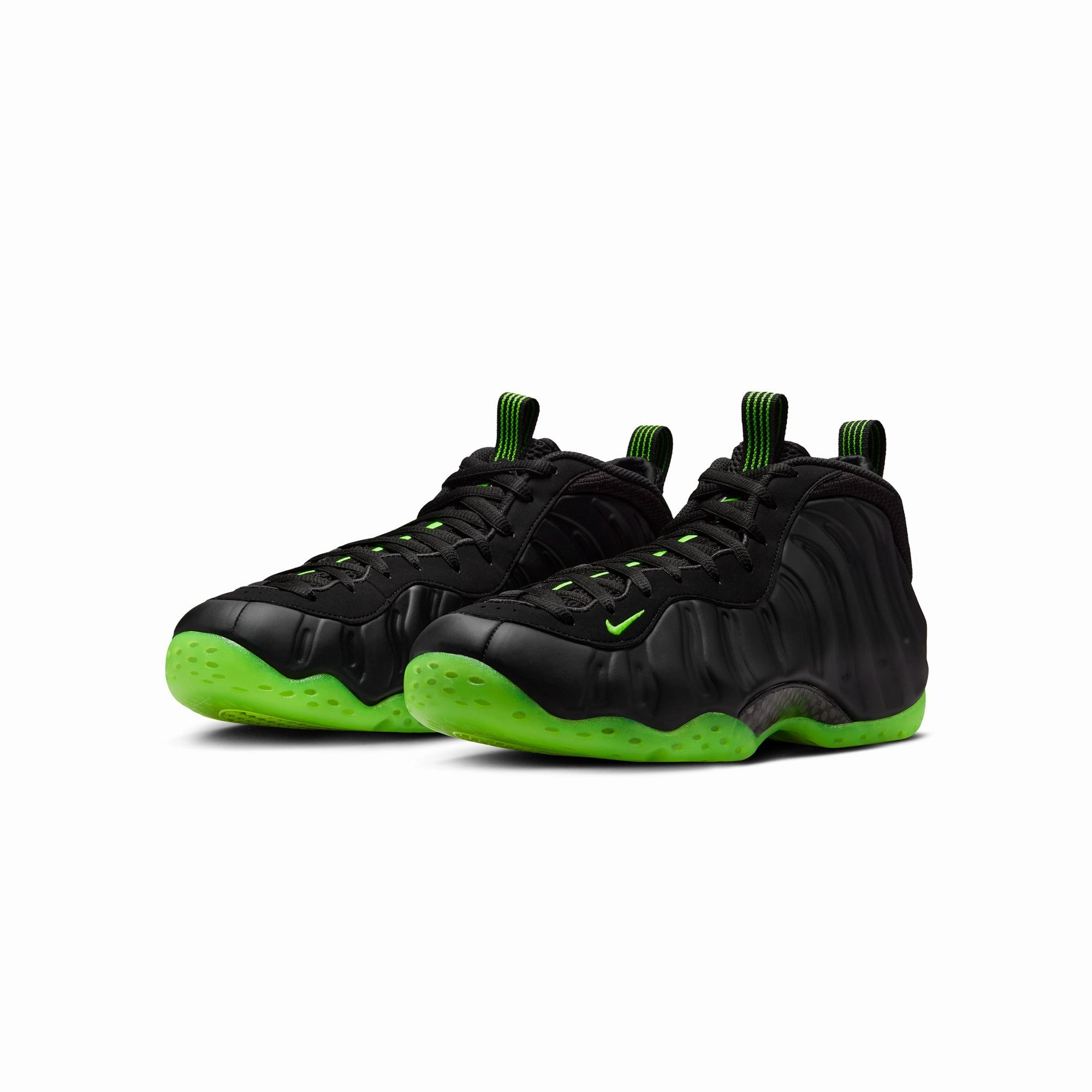 Energy-enhancing Nike Mens Air Foamposite One Shoes