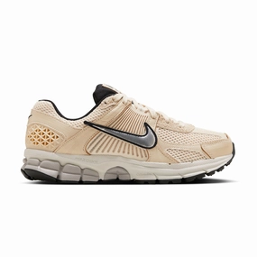 Elegant flair Grip Control Wmns Zoom Vomero 5 'Pearl White'