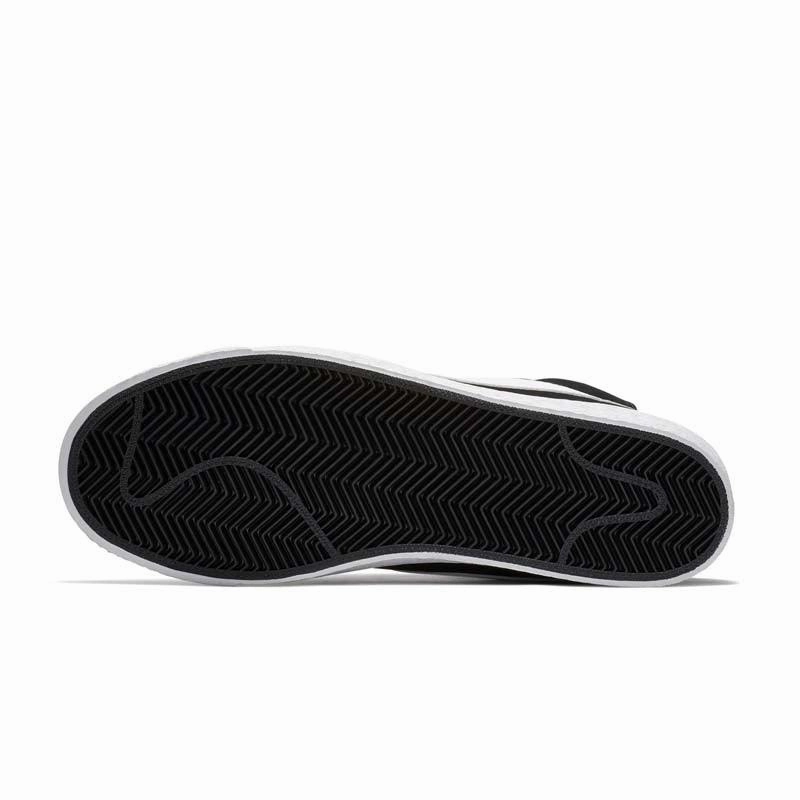 Fashion-forward comfort SB Zoom Blazer Mid 'Black White'