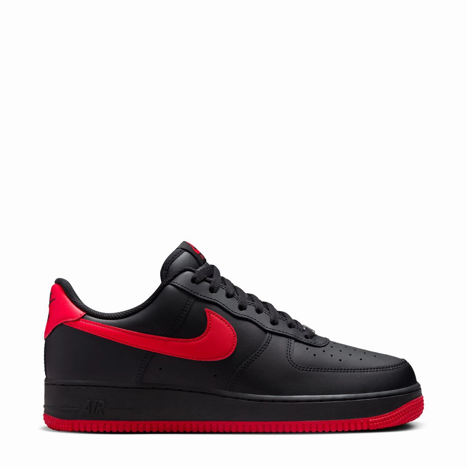 Fast-Paced Performance Air Force 1 Low 07 - Mens