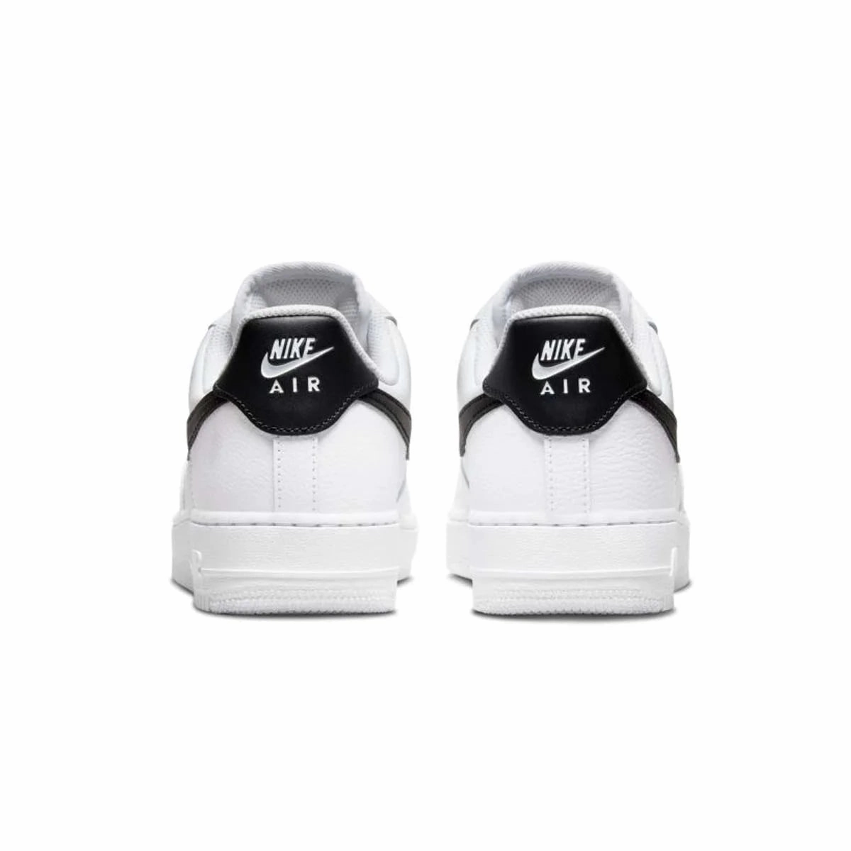 Flattering wear Wmns Air Force 1 'White Black'
