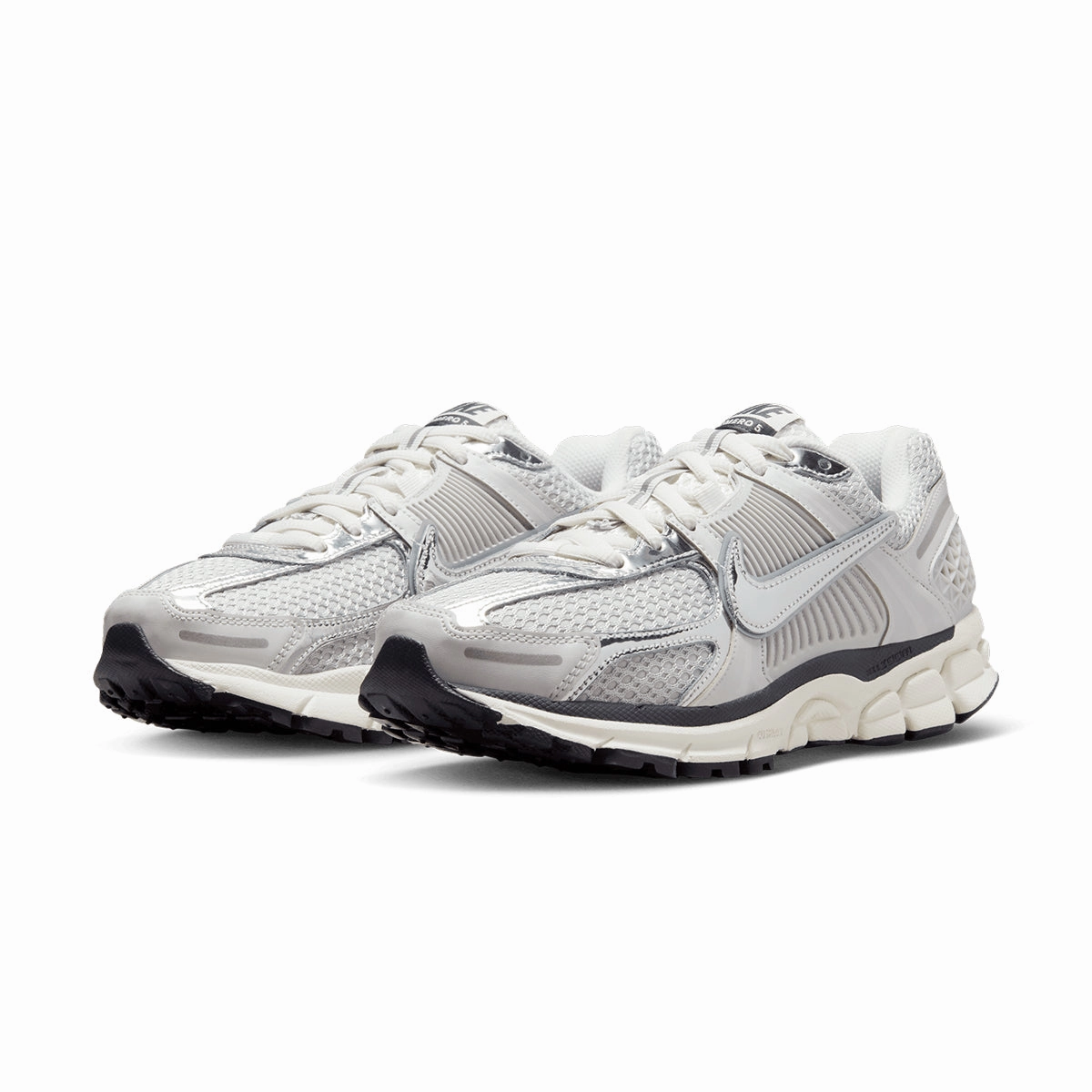 Flexible Wear Wmns Zoom Vomero 5 'Photon Dust Metallic Silver'