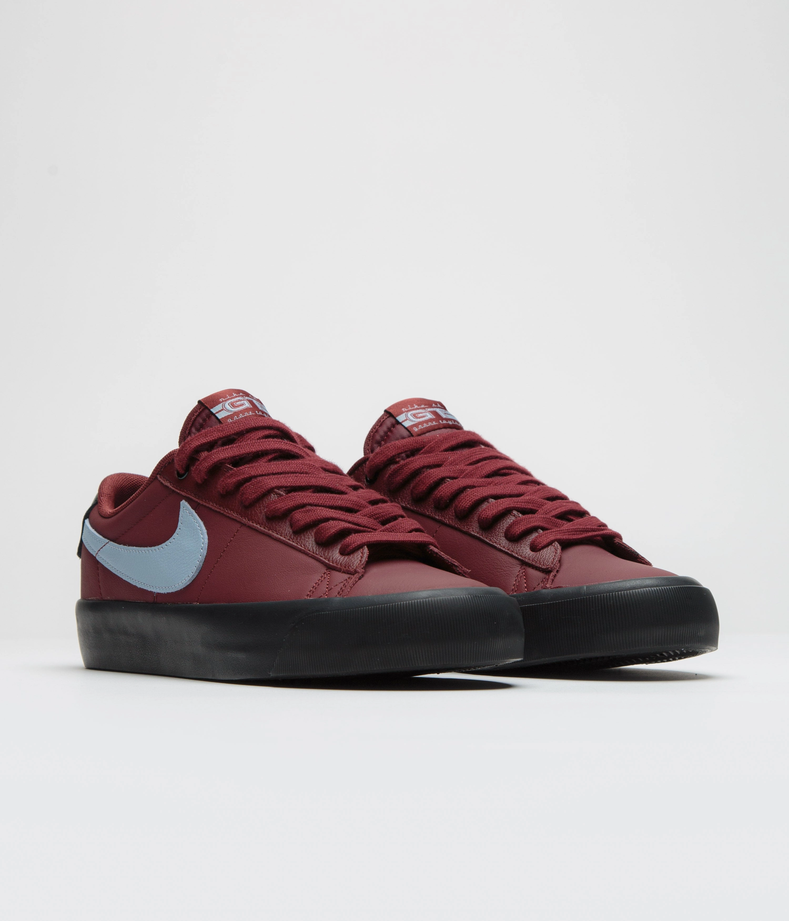 Fresh Look Nike SB Blazer Low Pro GT Shoes - Dark Team Red / Light Armory Blue