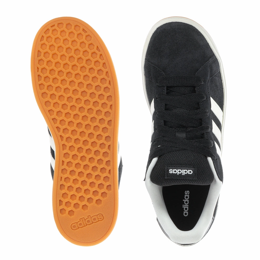 Grand Court 00s - Youth Supportive aspect